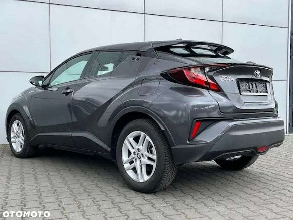 Toyota C-HR - 12