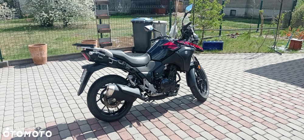 Suzuki DL - 4