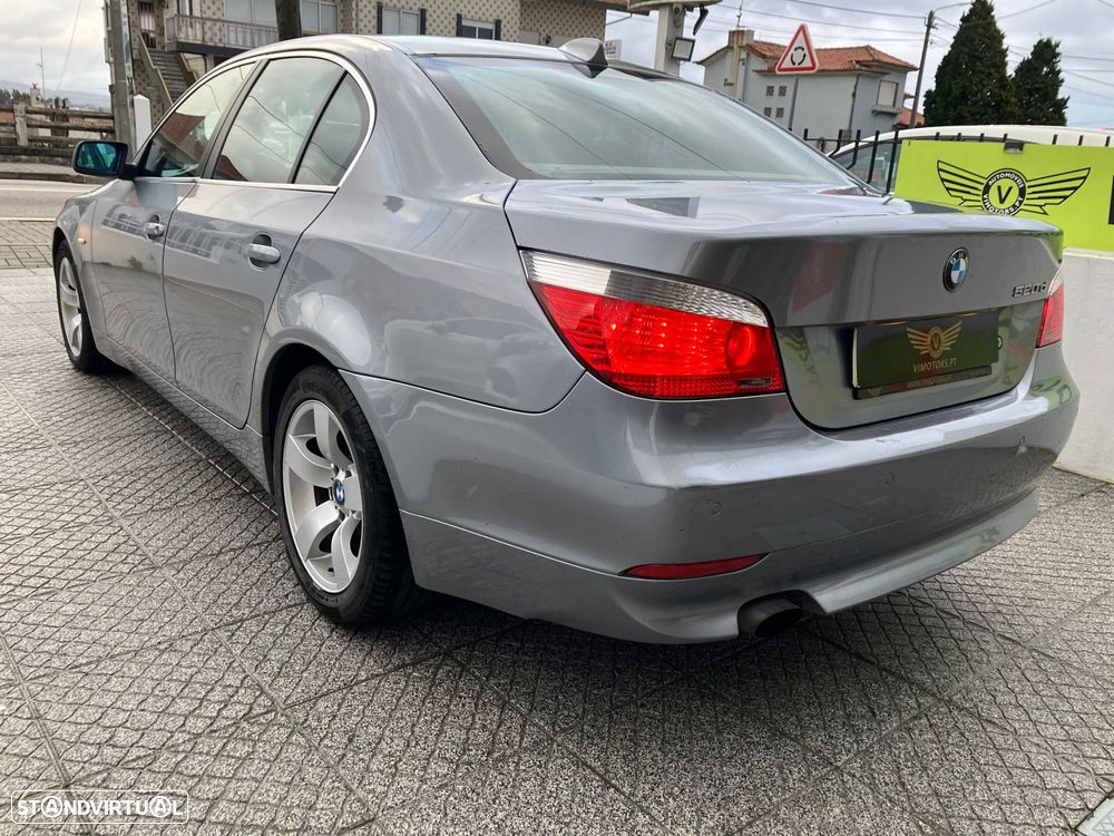 BMW 520 dA - 10