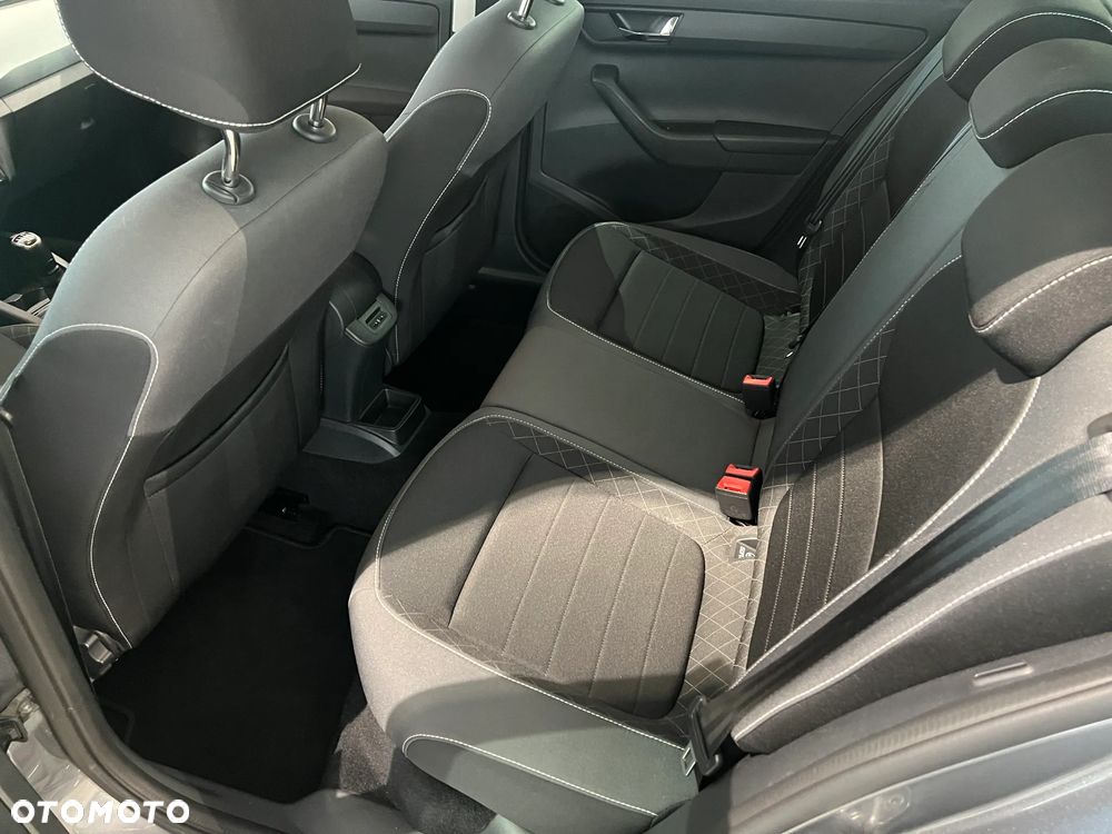 Skoda Fabia 1.0 TSI Ambition - 11