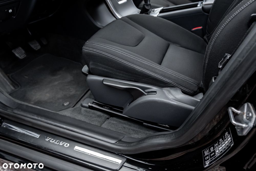 Volvo XC 60 D4 Summum - 17