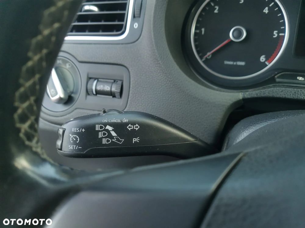 Volkswagen Polo 1.2 TDI DPF BlueMot (87g) - 14