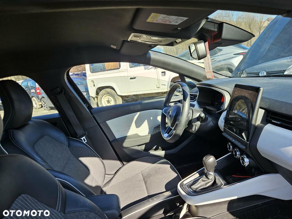 Renault Clio E-TECH 140 EXPERIENCE - 8