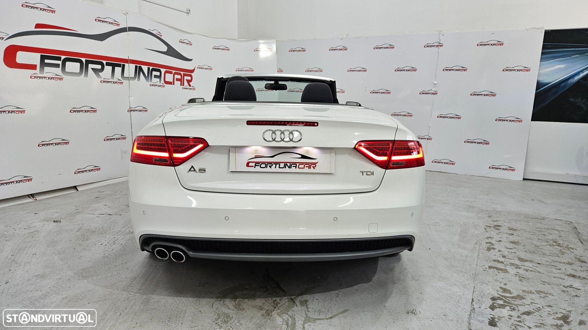 Audi A5 Cabrio 2.0 TDi S-line - 6