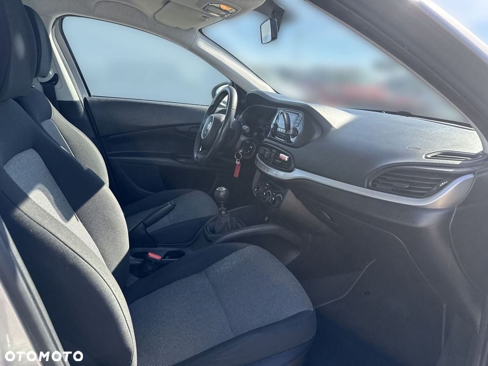Fiat Tipo 1.4 16V Easy EU6d - 15