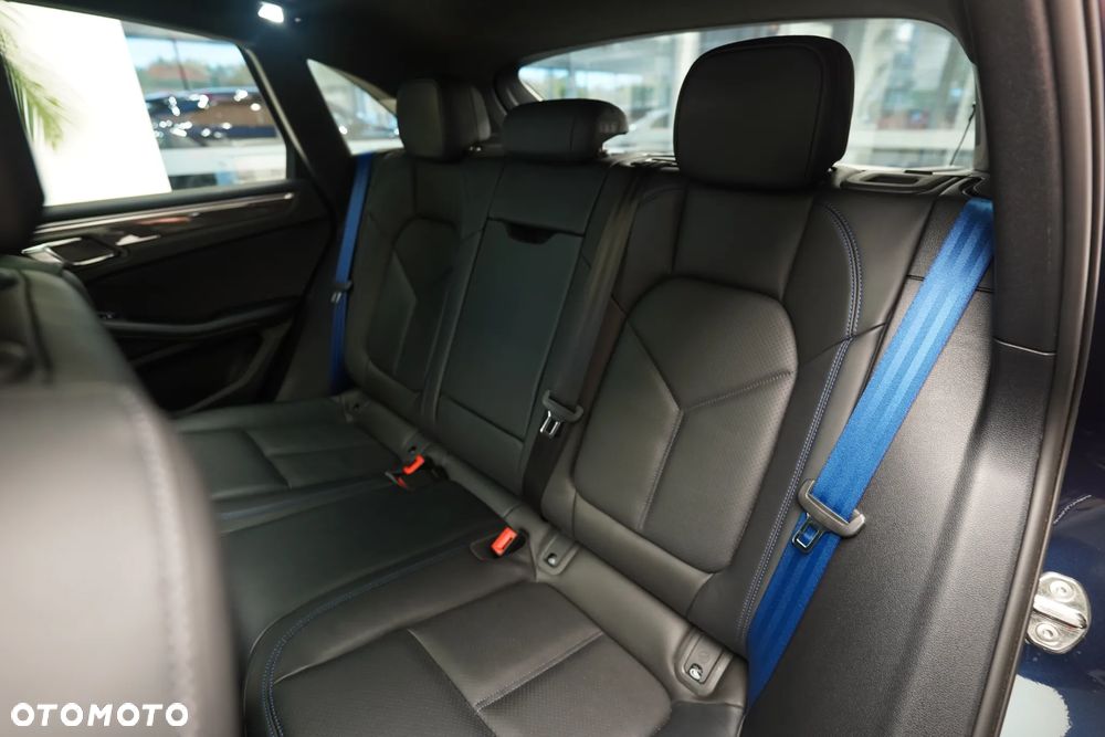 Porsche Macan - 22