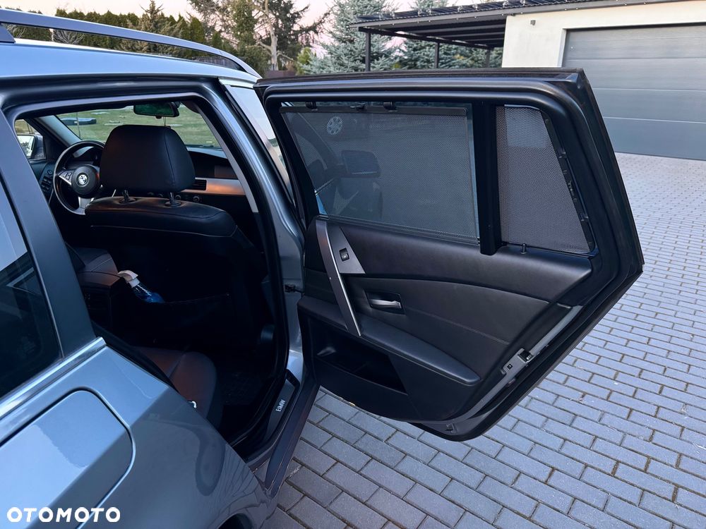 BMW Seria 5 - 16