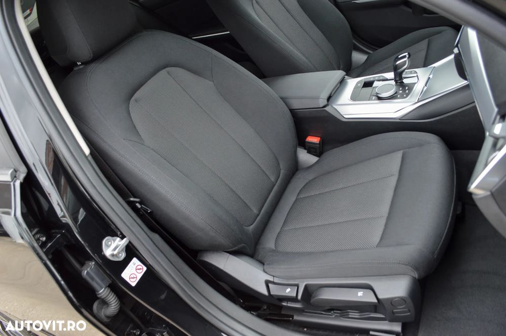 BMW Seria 3 318d Aut. Advantage - 31