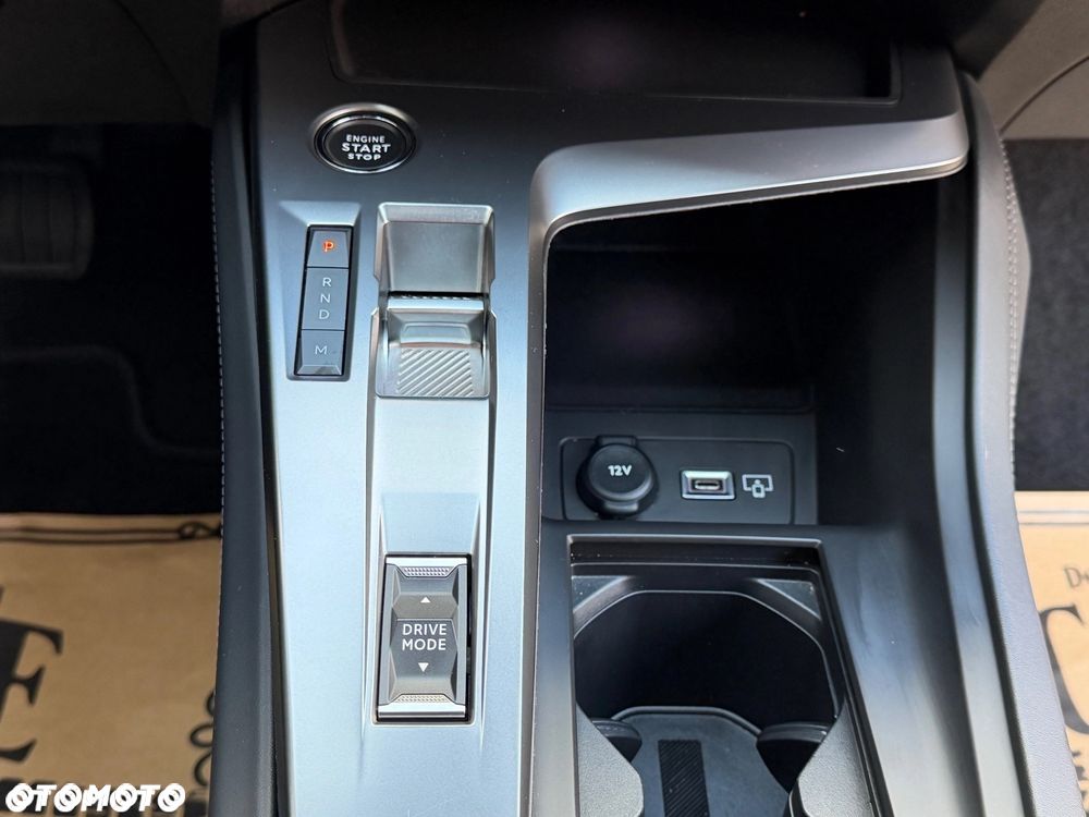 Peugeot 308 BlueHDi 130 EAT8 Stop & Start Allure Pack - 11