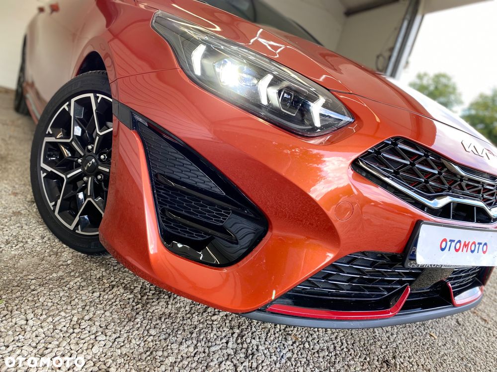 Kia Ceed 1.6 CRDi SCR GT-Line DCT - 22