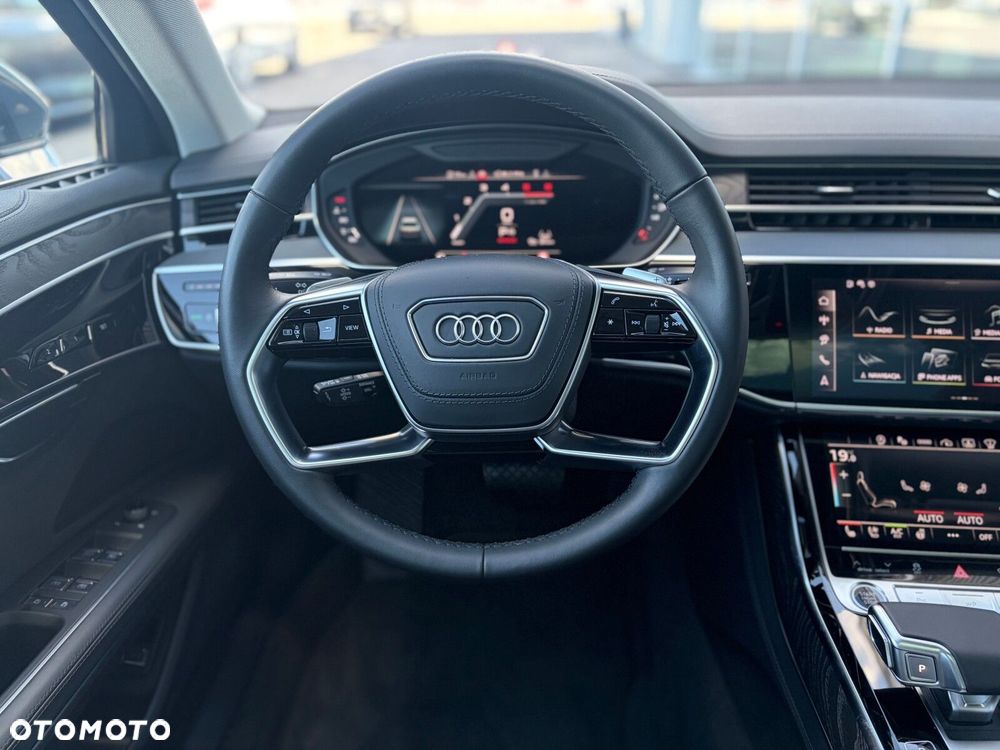 Audi A8 - 16
