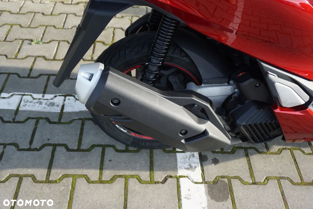 Honda PCX - 12