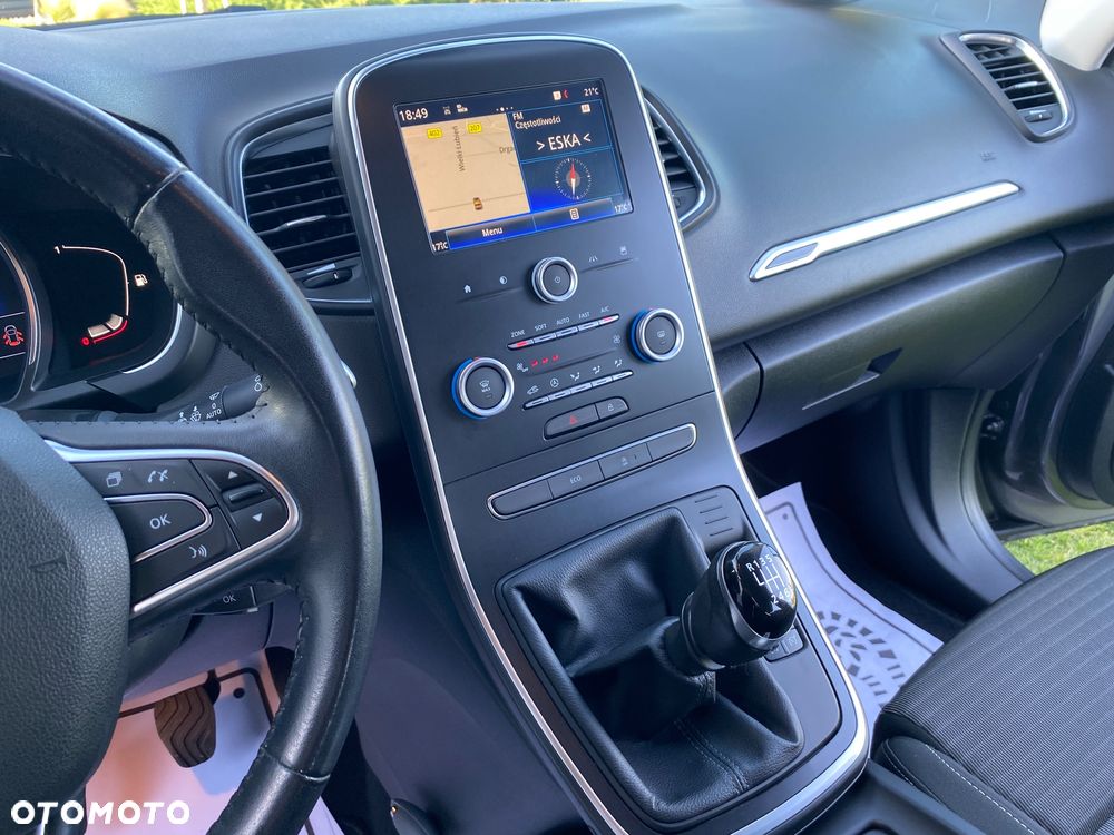 Renault Scenic - 20