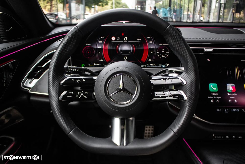 Mercedes-Benz E 300 de AMG Line - 12