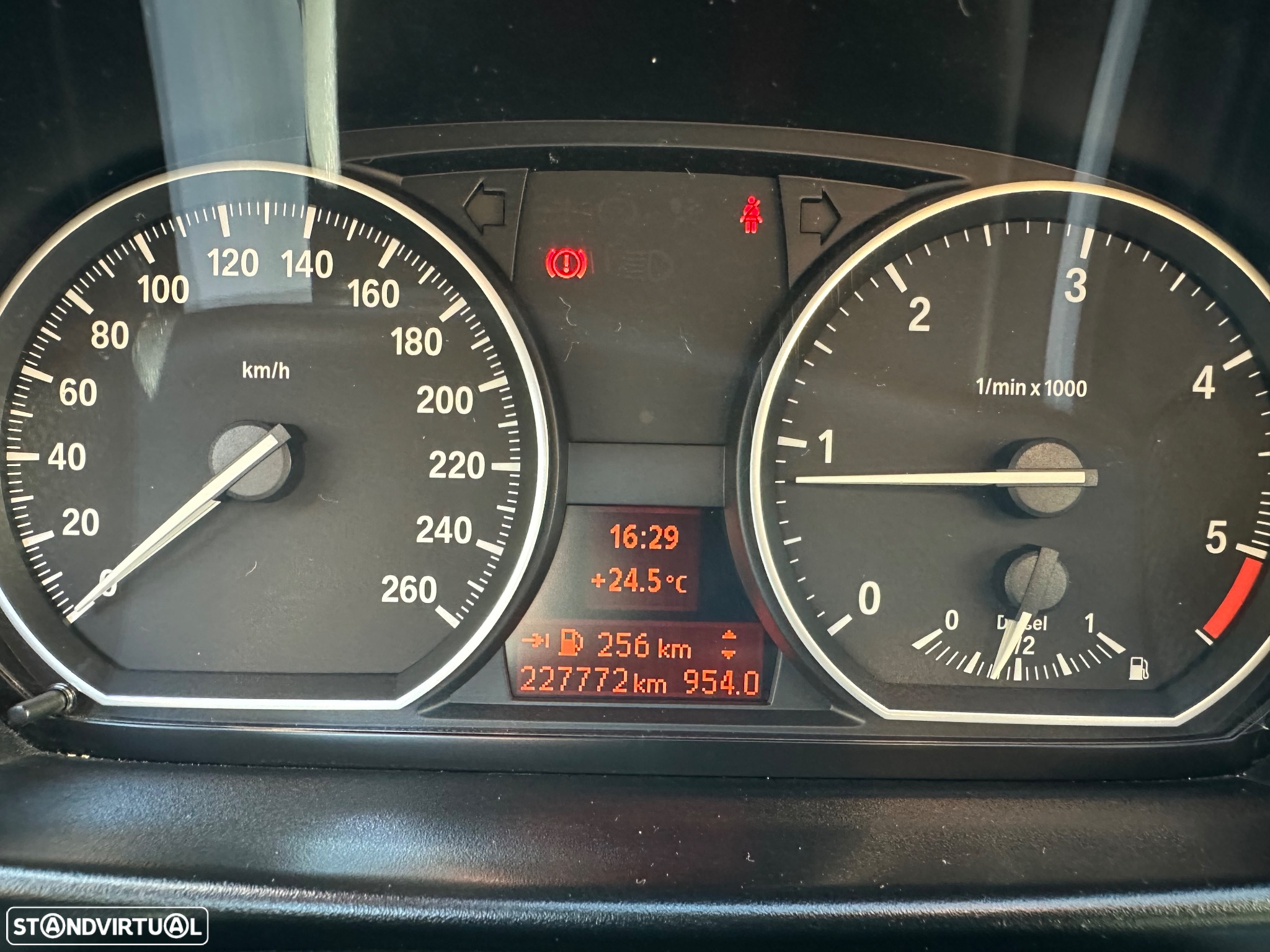 BMW 123 d Coupe - 10