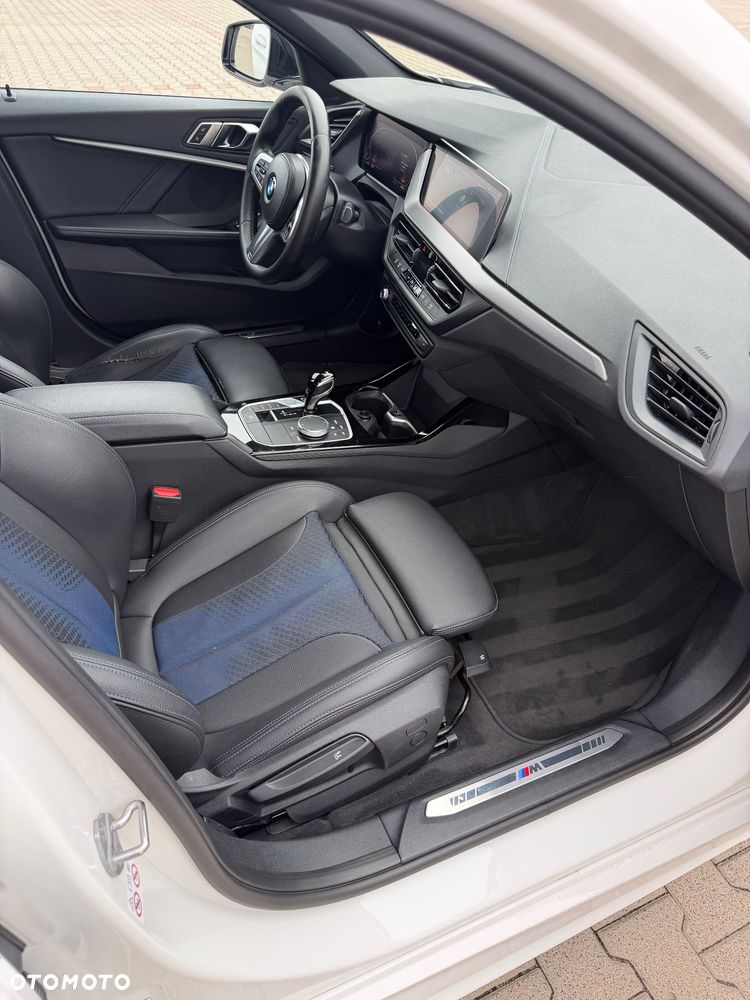 BMW Seria 1 118i M Sport - 8