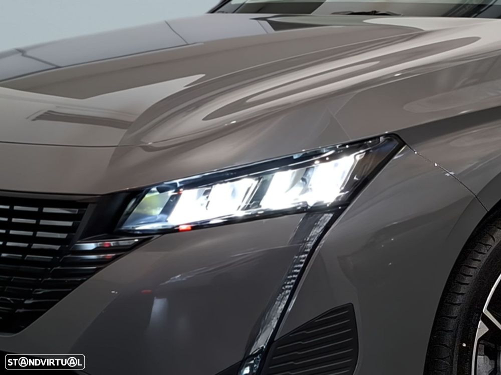 Peugeot e-308 54 kWh Allure - 3