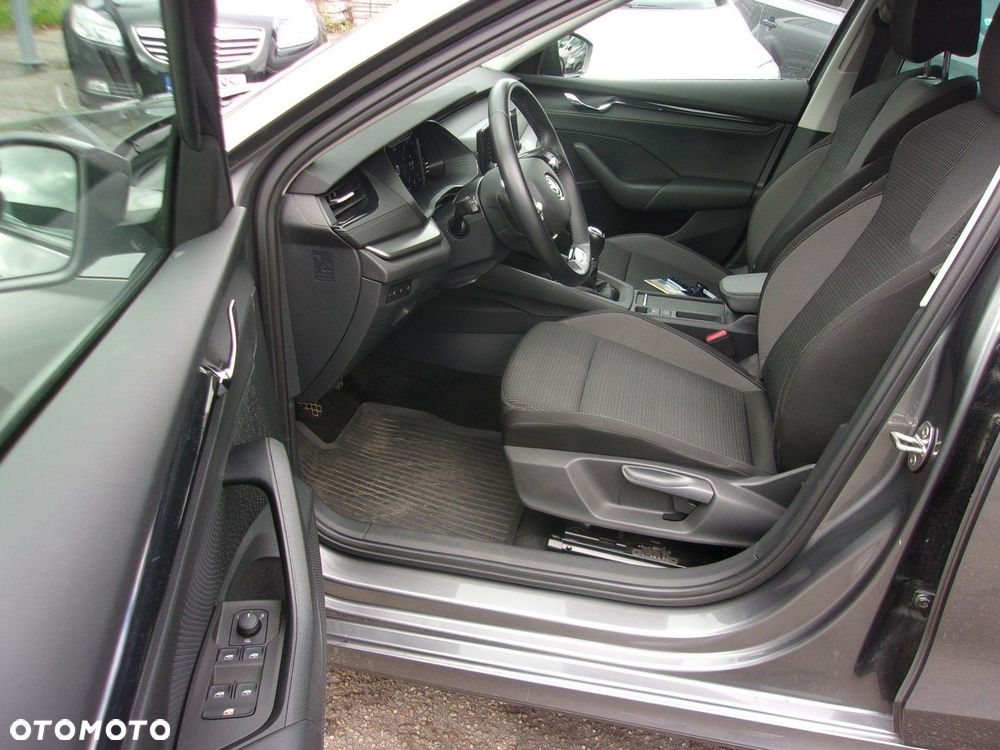 Skoda Octavia 1.5 TSI ACT Style - 15