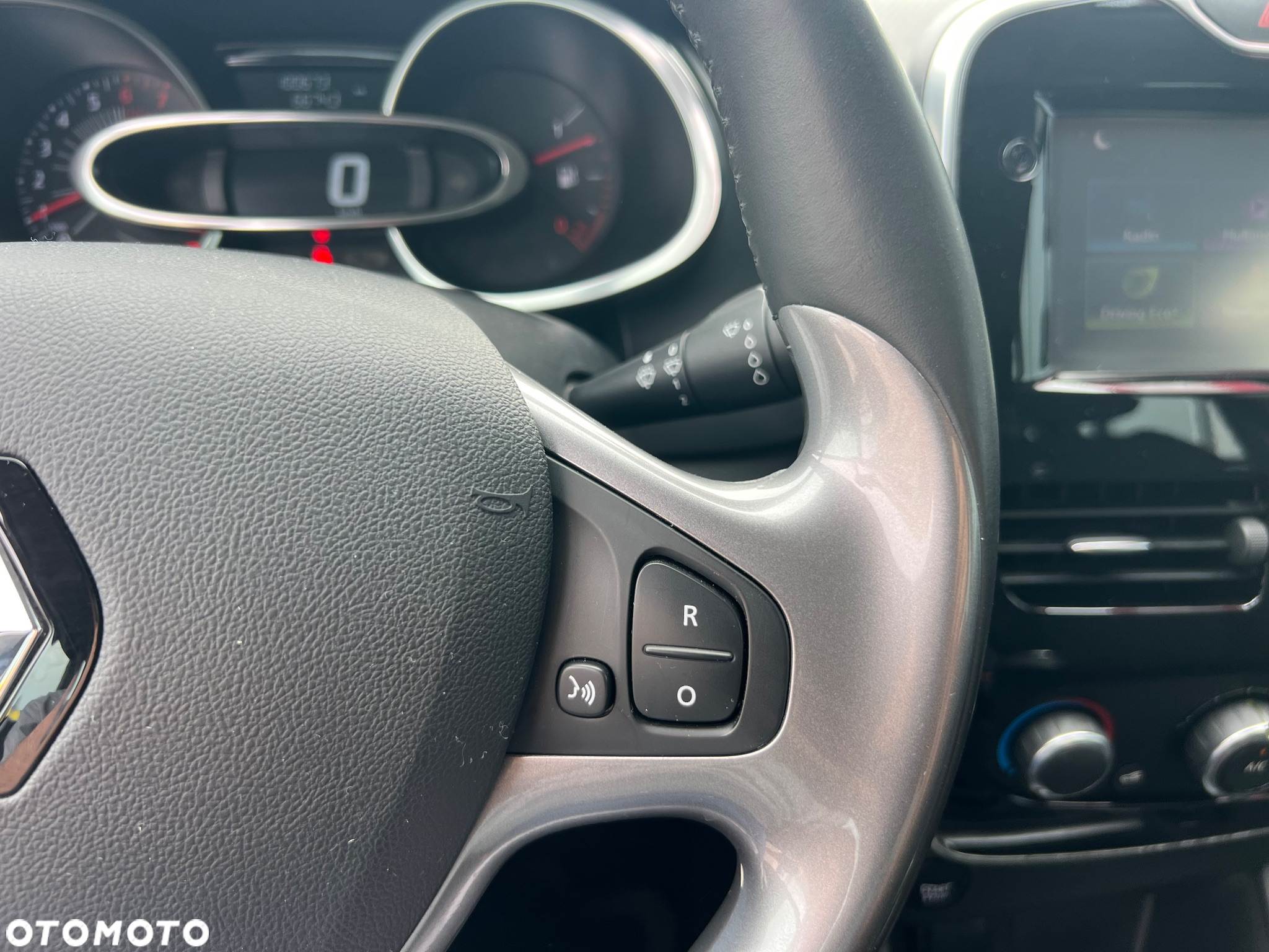 Renault Clio 0.9 Energy TCe Limited - 36