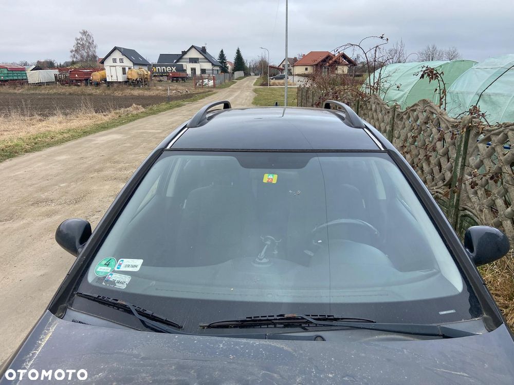 Hyundai i30 i30cw 1.6 CRDi na czesci - 6