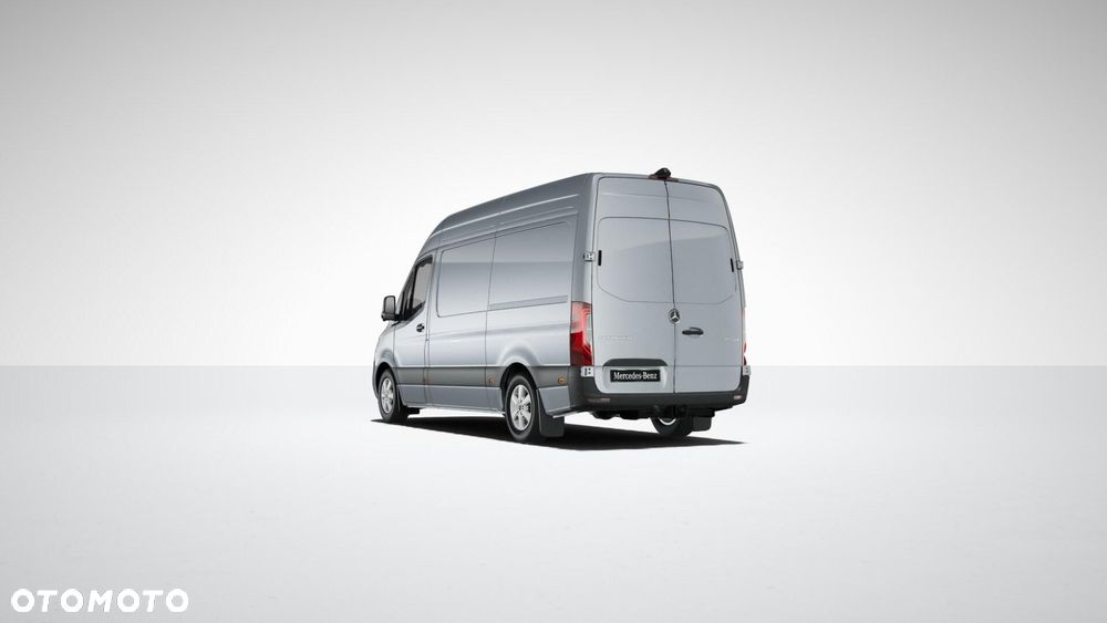 Mercedes-Benz Sprinter - 2