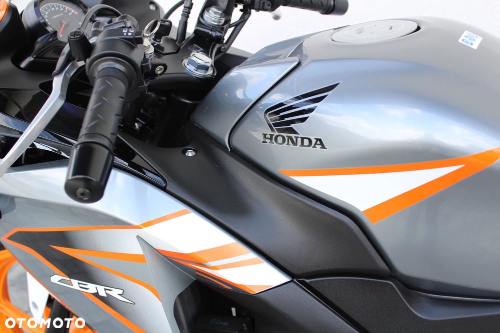 Honda CBR - 14