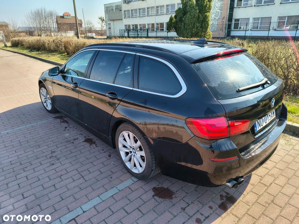 BMW Seria 5 520d Touring - 12
