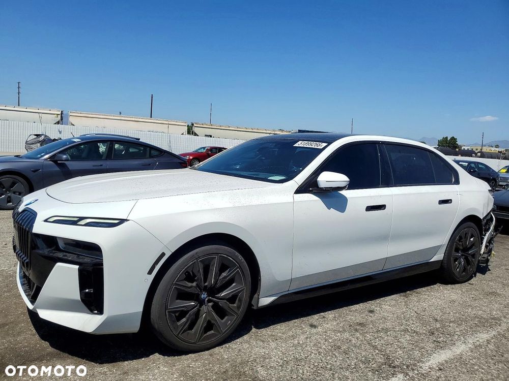 BMW Seria 7 740i - 2