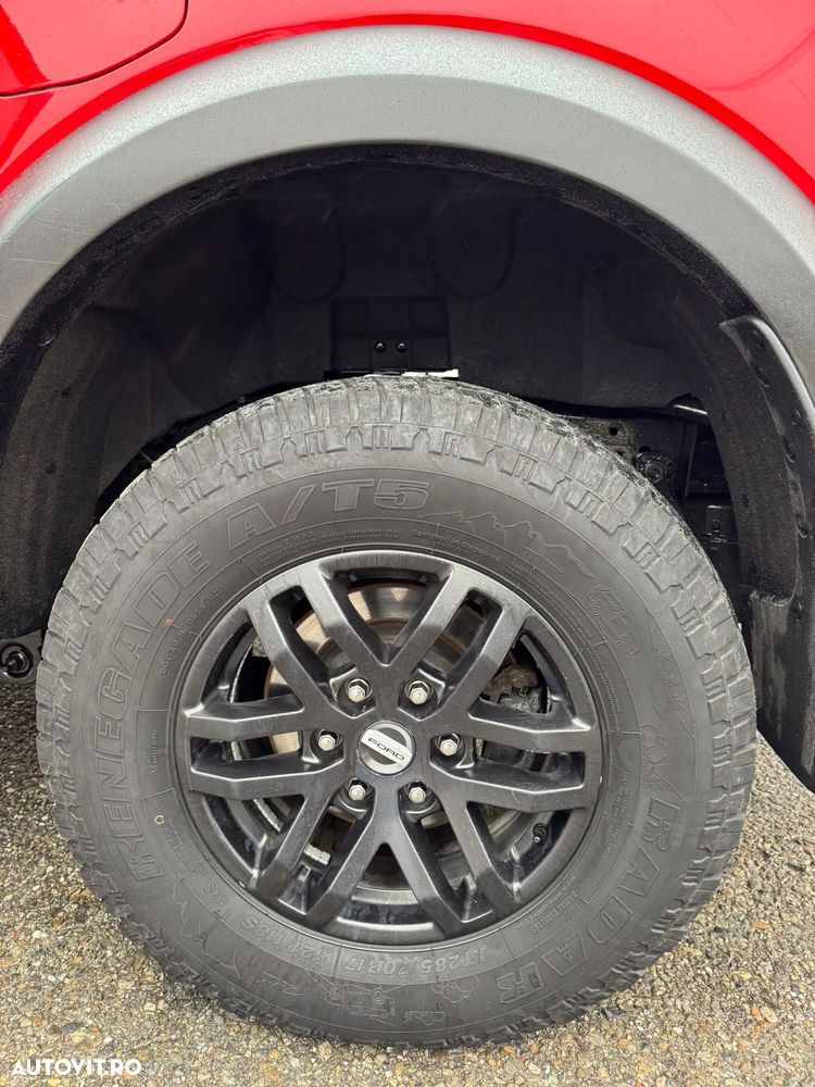 Ford Raptor - 14