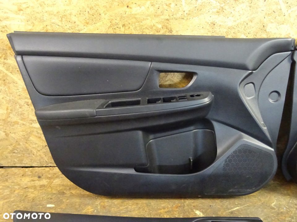 BOCZKI DRZWI PRZÓD/TYŁ SUBARU IMPREZA IV HB 5D 1.6 - 2