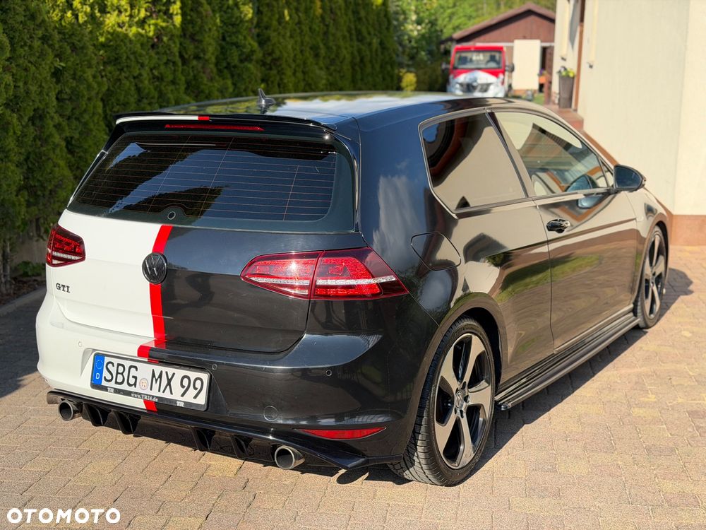 Volkswagen Golf GTI BlueMotion Technology - 5