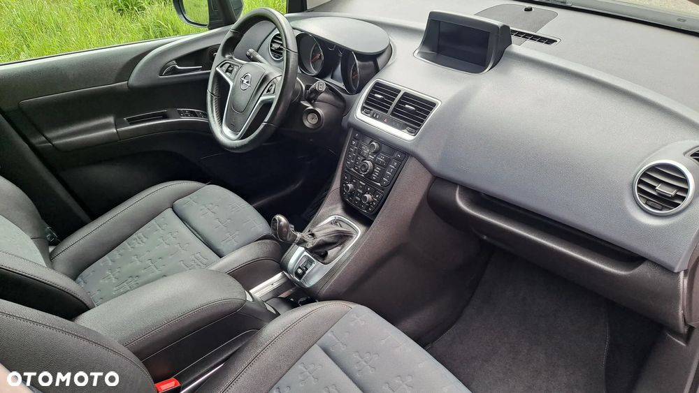 Opel Meriva - 17
