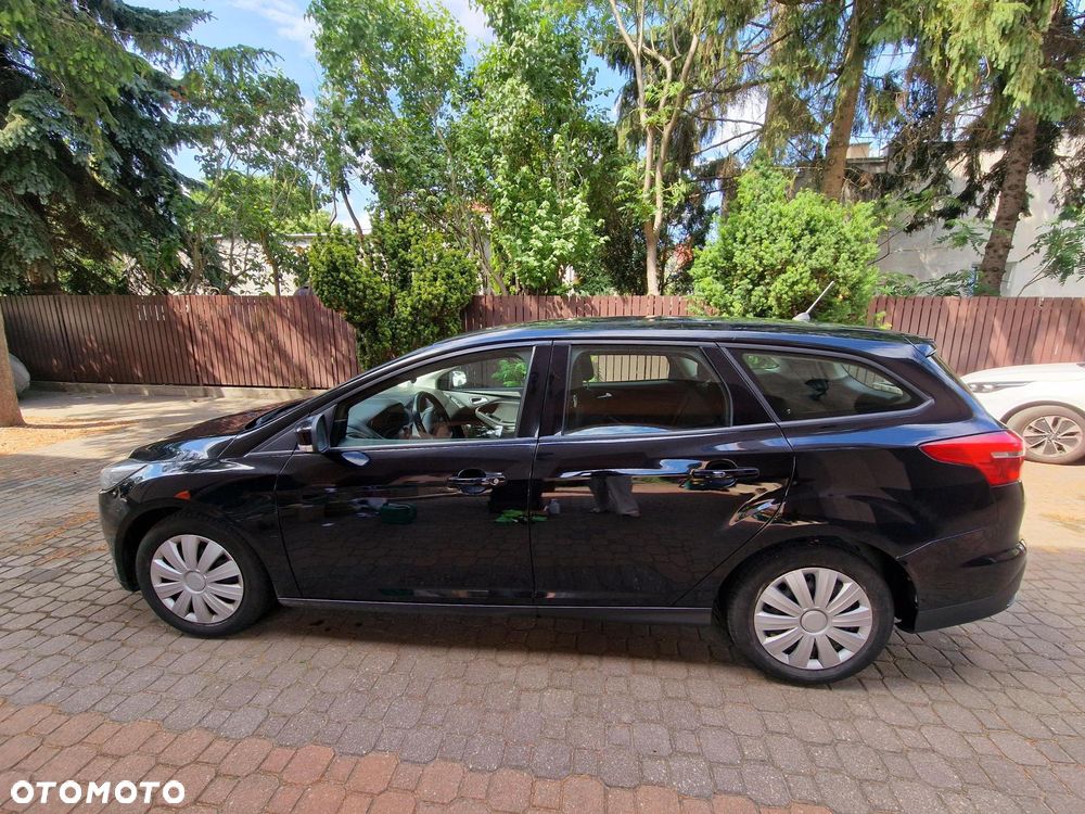 Ford Focus 1.6 Trend - 1