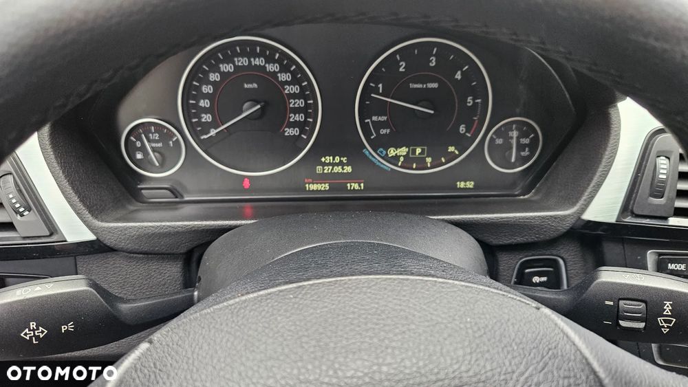 BMW Seria 3 325d - 13