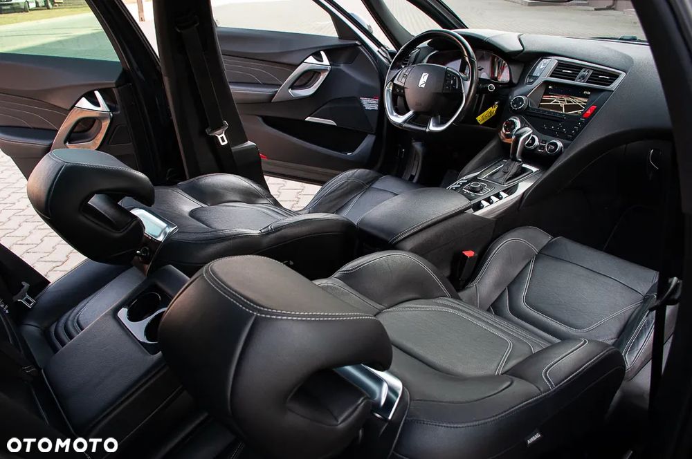 DS Automobiles DS 5 - 24