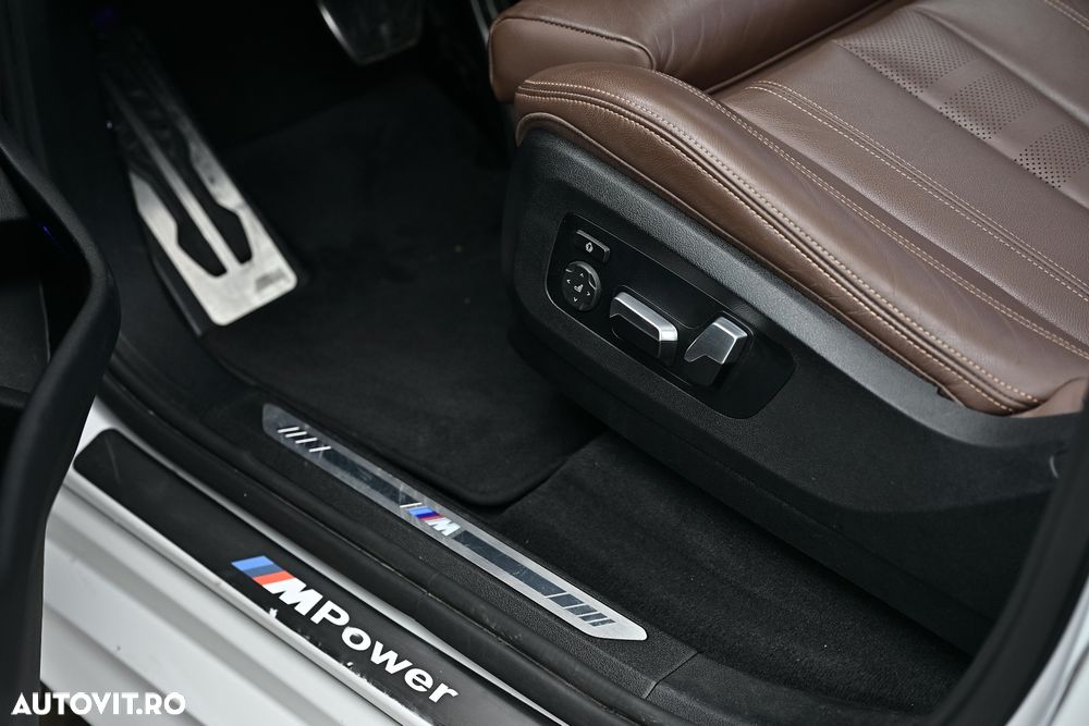 BMW X5 xDrive40i - 20