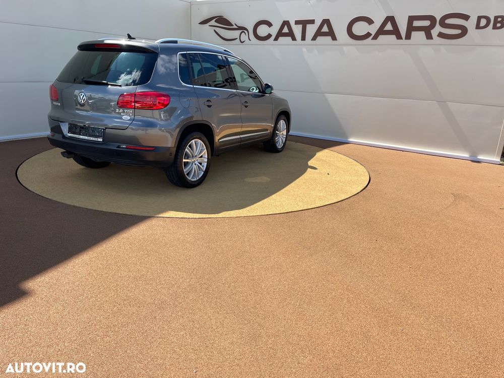 Volkswagen Tiguan 2.0 TDI SCR BlueMotion Technology Lounge Sport & Style - 15