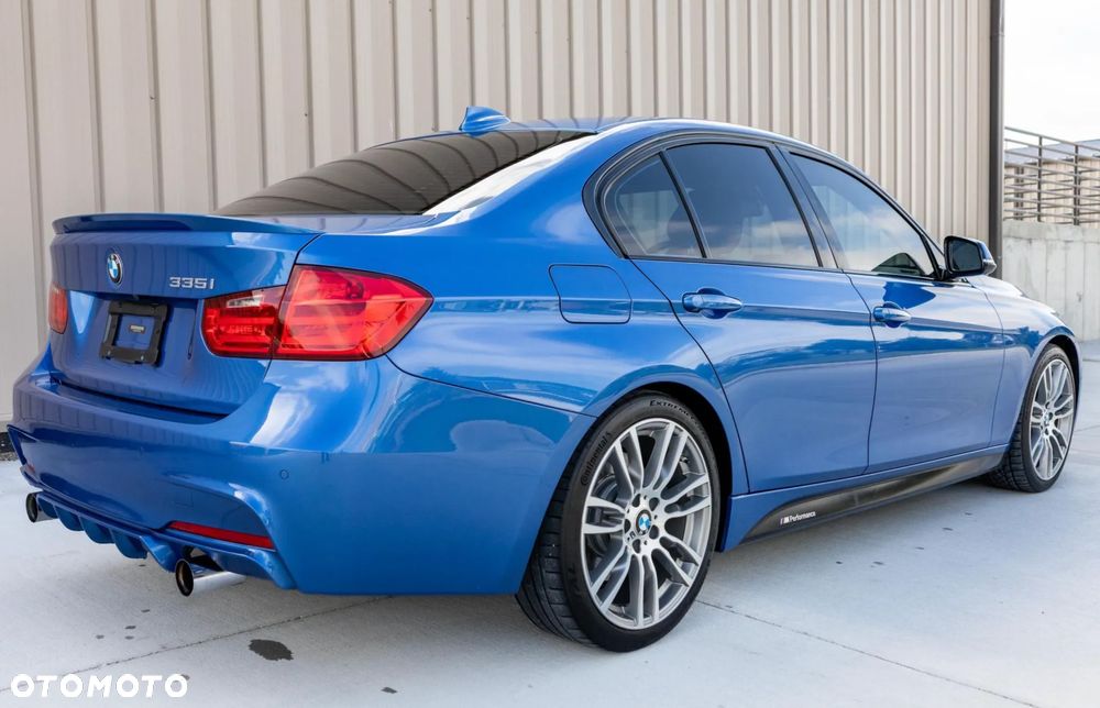 BMW Seria 3 335i - 4