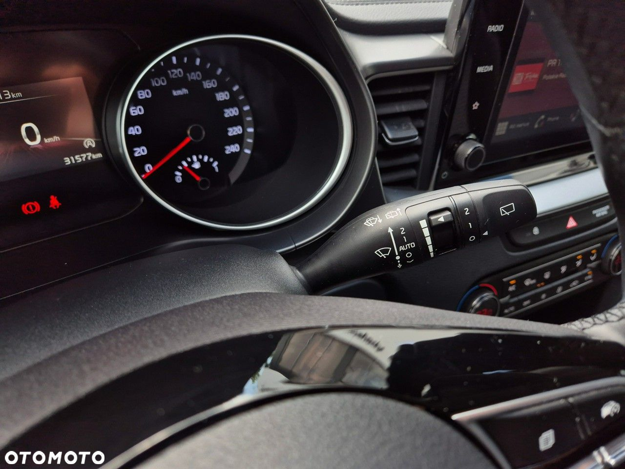 Kia XCeed - 26