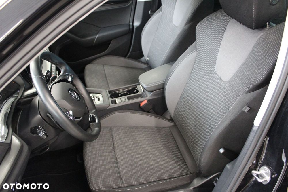 Skoda Octavia 1.5 TSI e-Tec Ambition DSG - 13