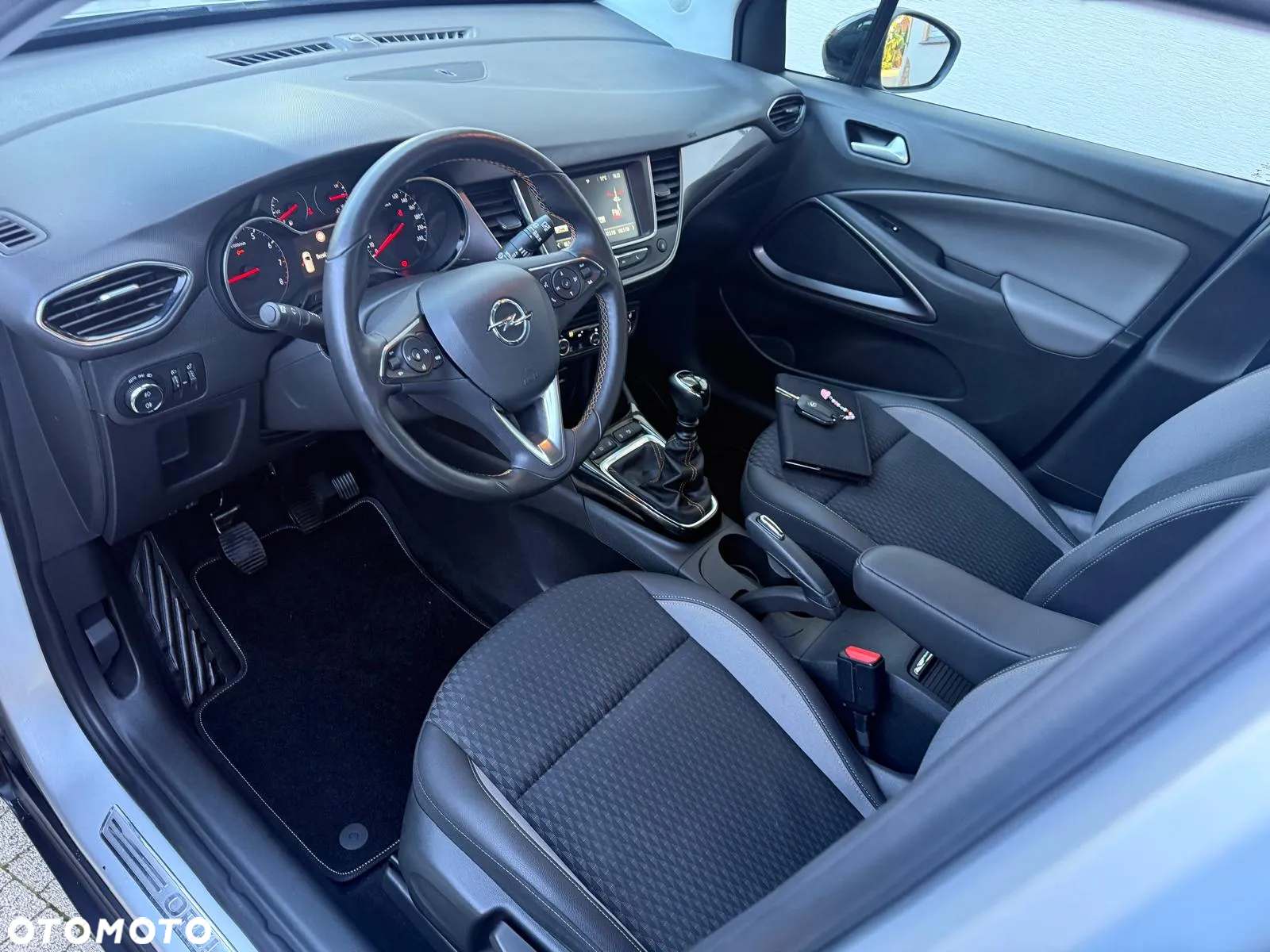 Opel Crossland X 1.2 Start/Stop 120 Jahre - 5