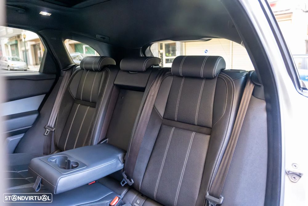 Land Rover Range Rover Velar 2.0 D R-Dynamic - 28