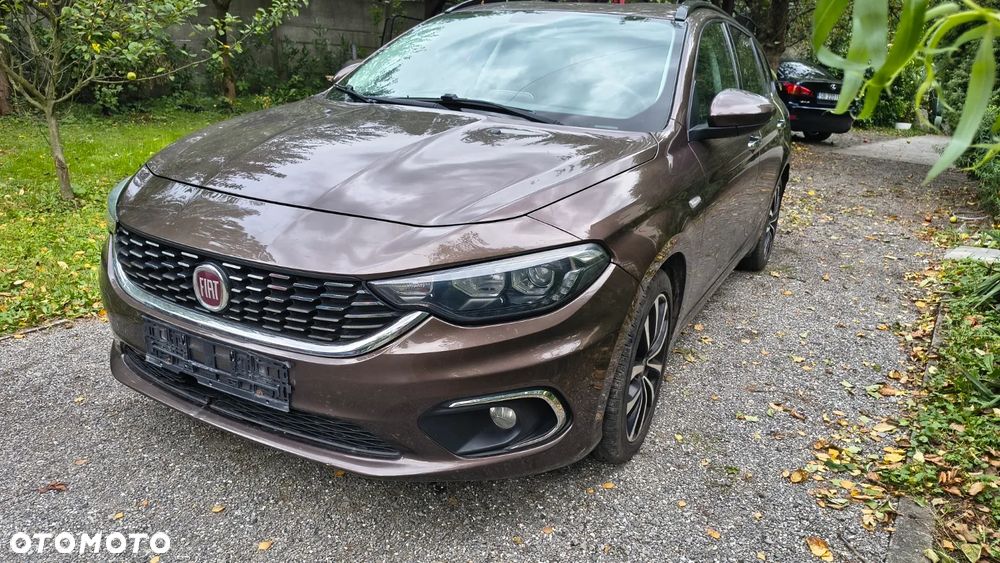 Fiat Tipo 1.4 T-Jet 16v Lounge EU6 - 4