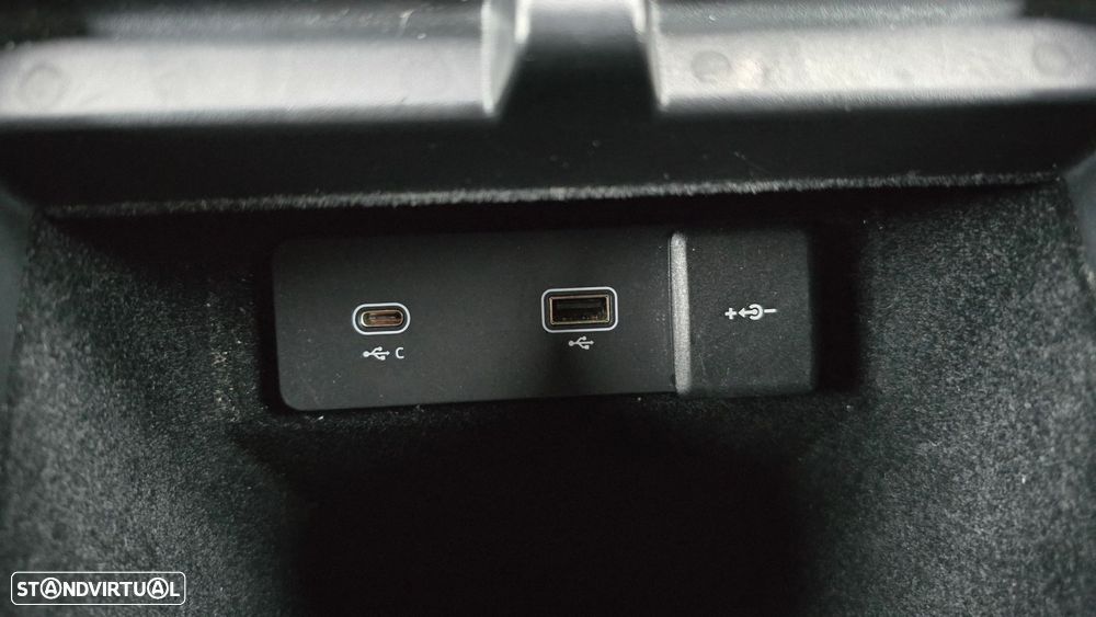 Land Rover Range Rover Evoque - 43