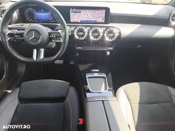 Mercedes-Benz A 200 7G-DCT AMG Line - 11