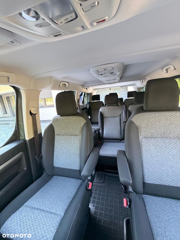 Peugeot Traveller 2.0 BlueHDi Long Business VIP EAT8 - 17