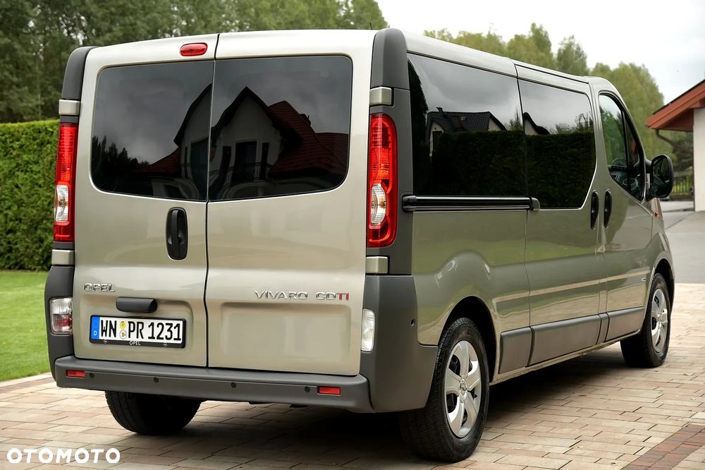 Opel Vivaro - 4