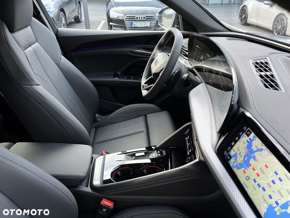 Audi Q5 Sportback - 24