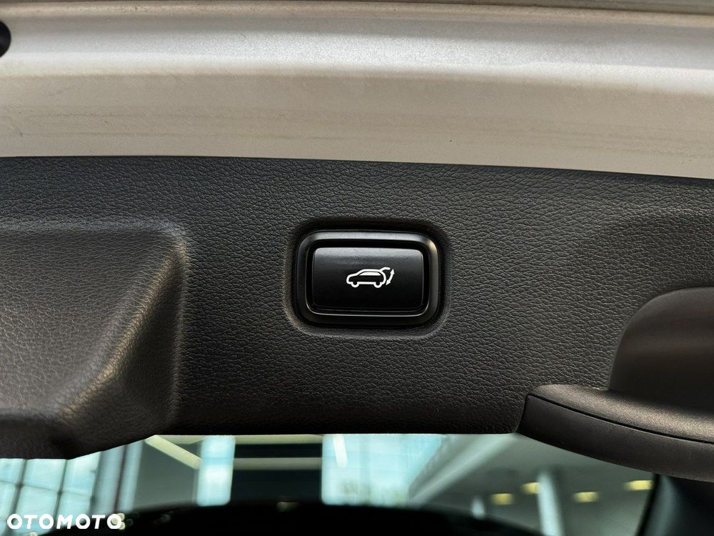 Kia Sportage - 11