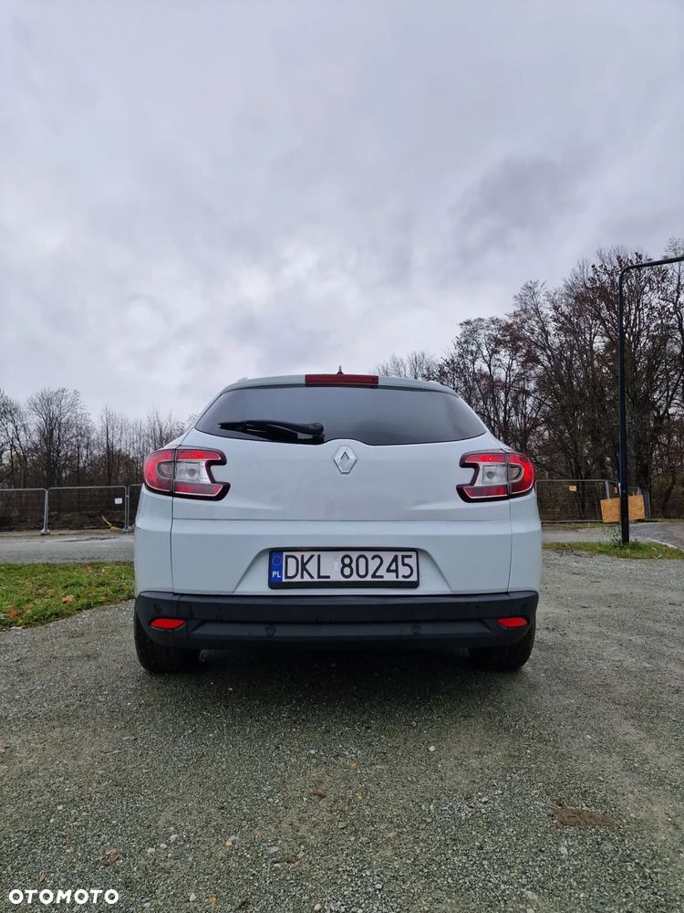 Renault Megane TCe 130 BOSE Edition - 8